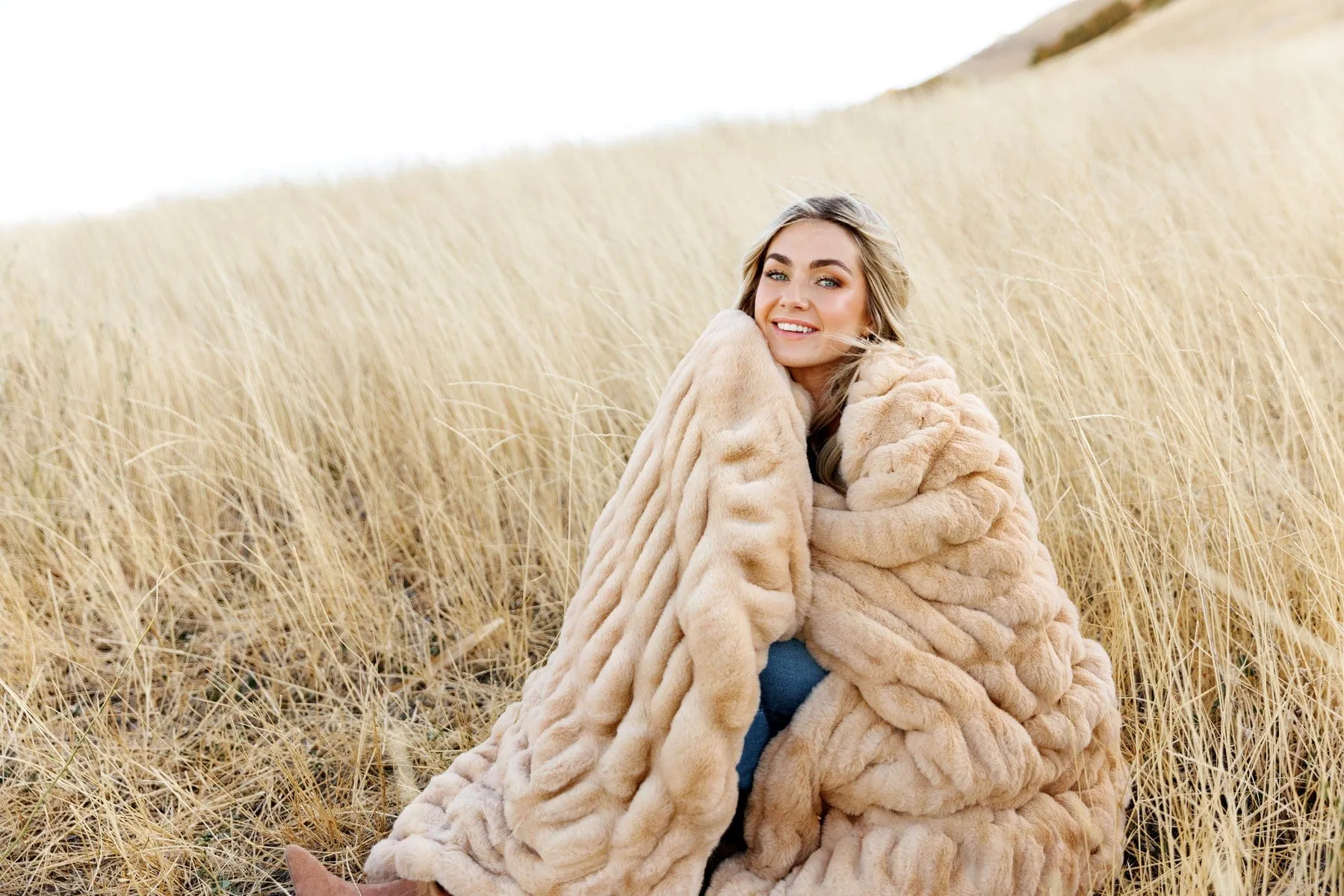 Hugs Toasted Marshmallow Blanket