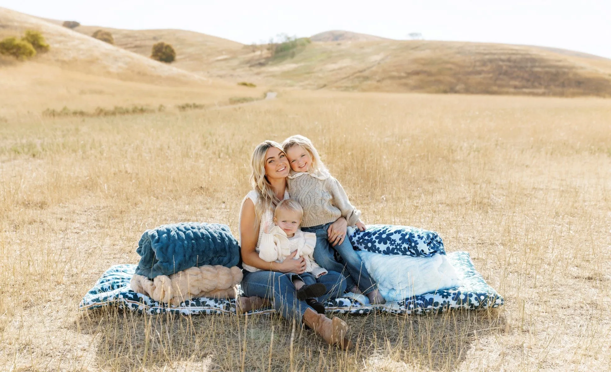 Hugs Toasted Marshmallow Blanket